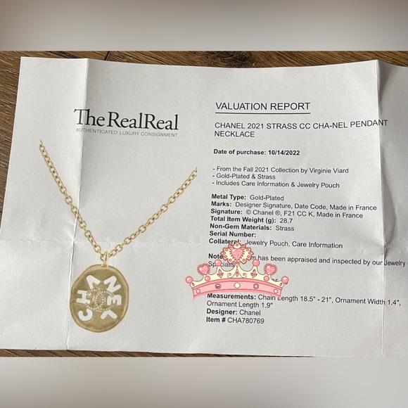 CHANEL-AUTHENTIC (PRELOVED) Gold Plated & Strass CC Pendant and Chain - Picture 13 of 16